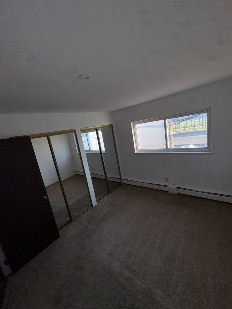 5058 Broadway Ave unit Unit 1 – photo 4