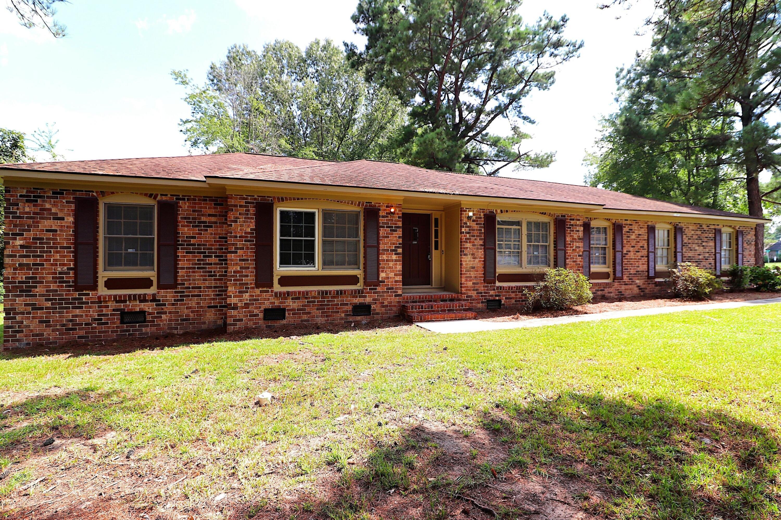 2395 Vistavia Rd – photo 1