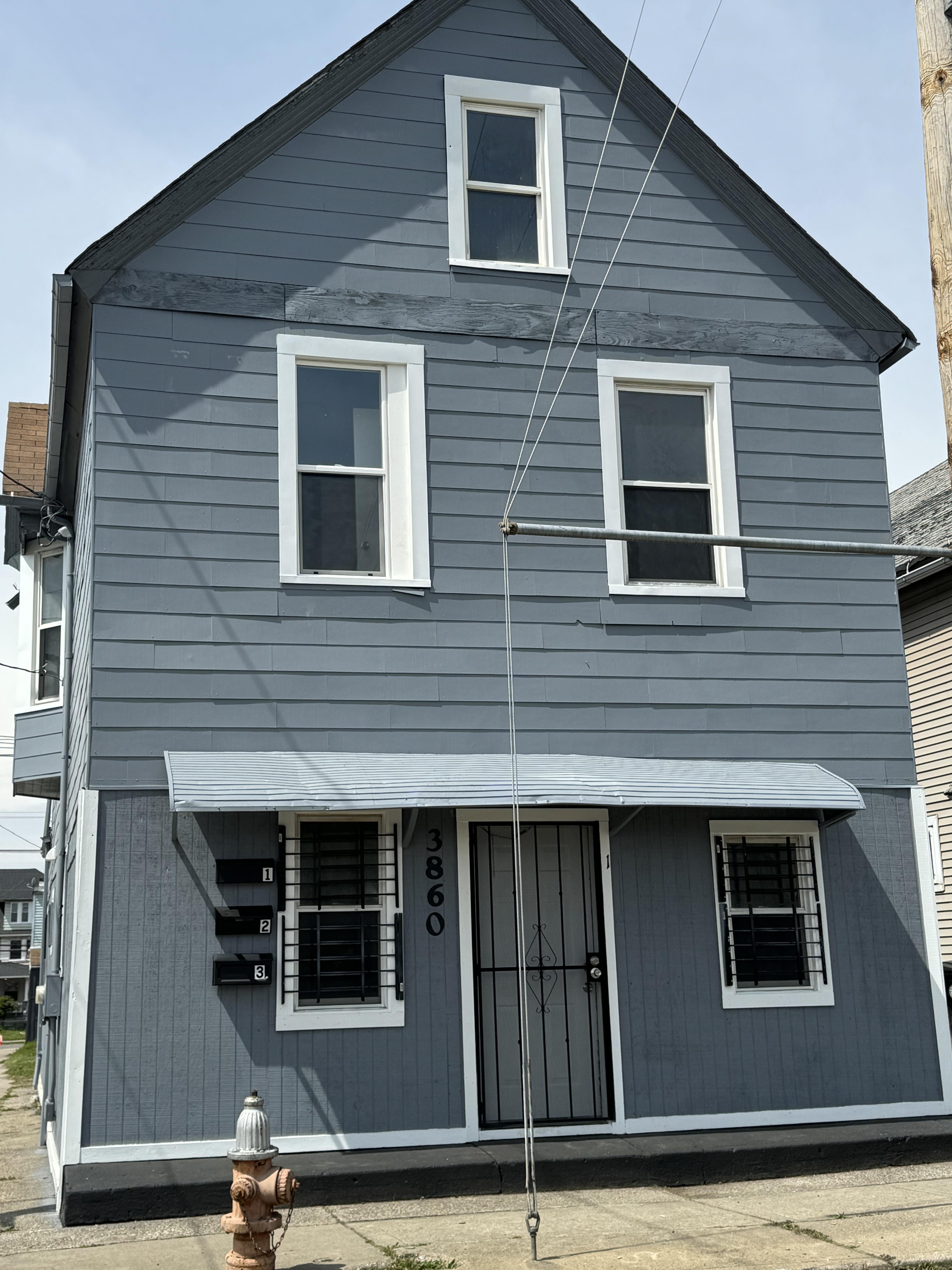 3860 E 72nd St unit 3 – photo 1