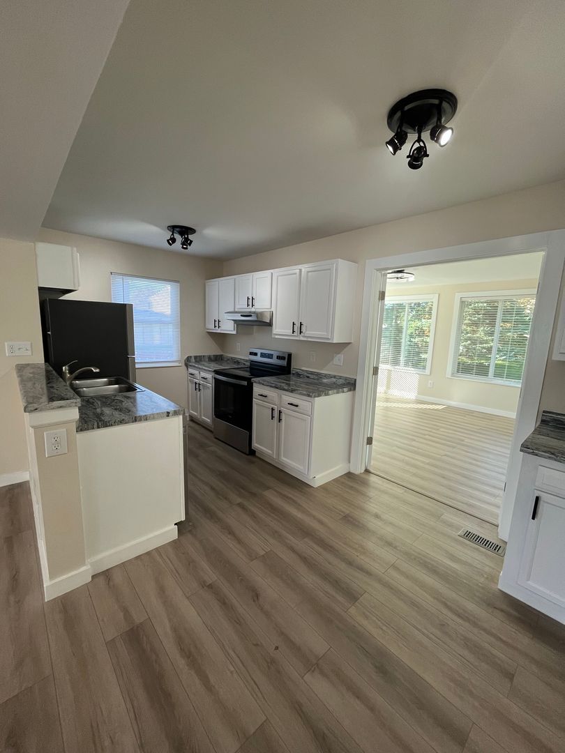 5090 Silver Bow Dr – photo 5