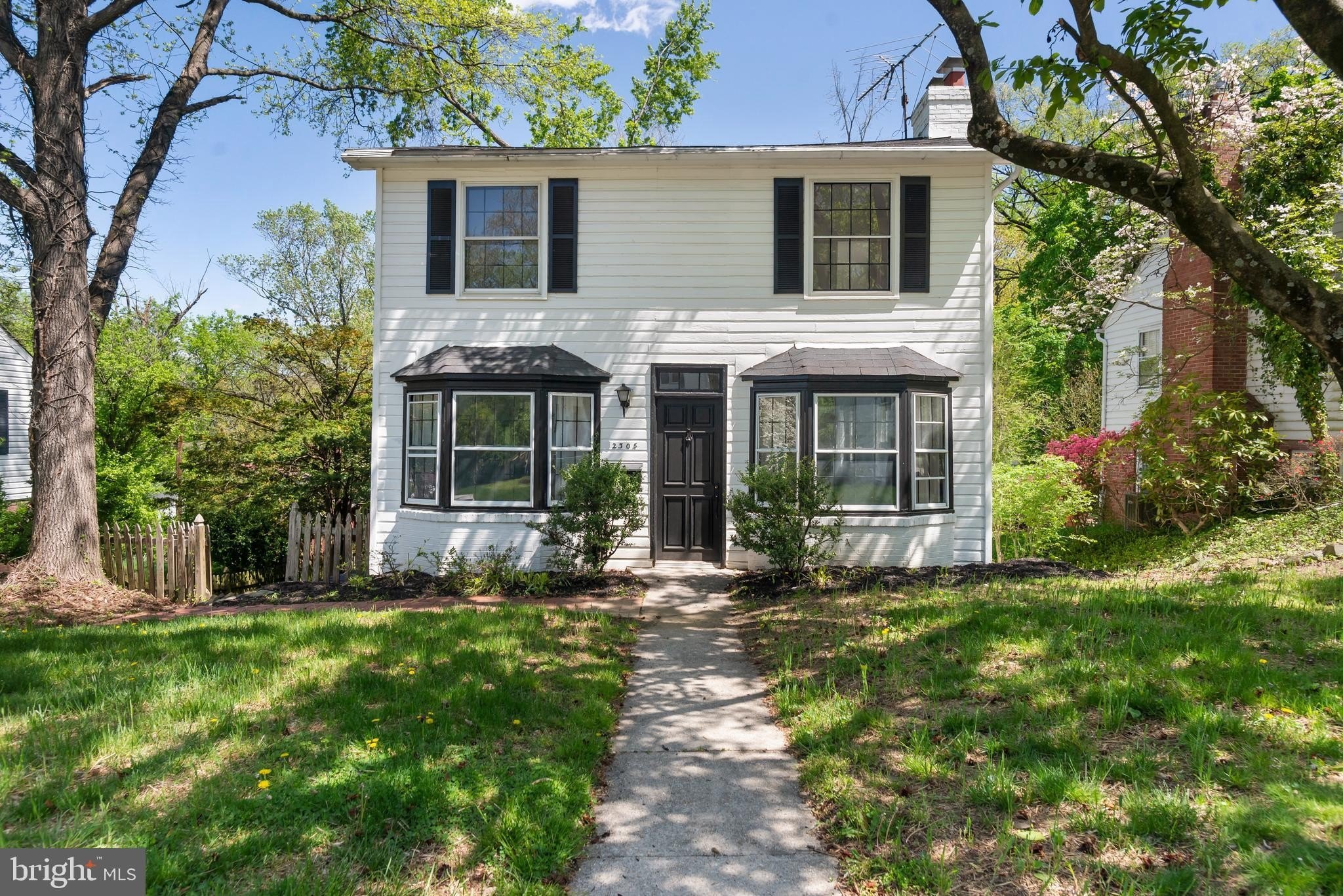 2305 Pickwick Rd – photo 2