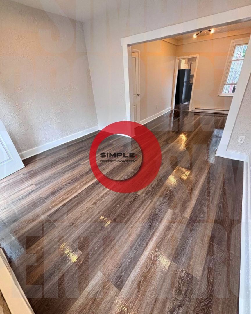 137 Wunder St – photo 3