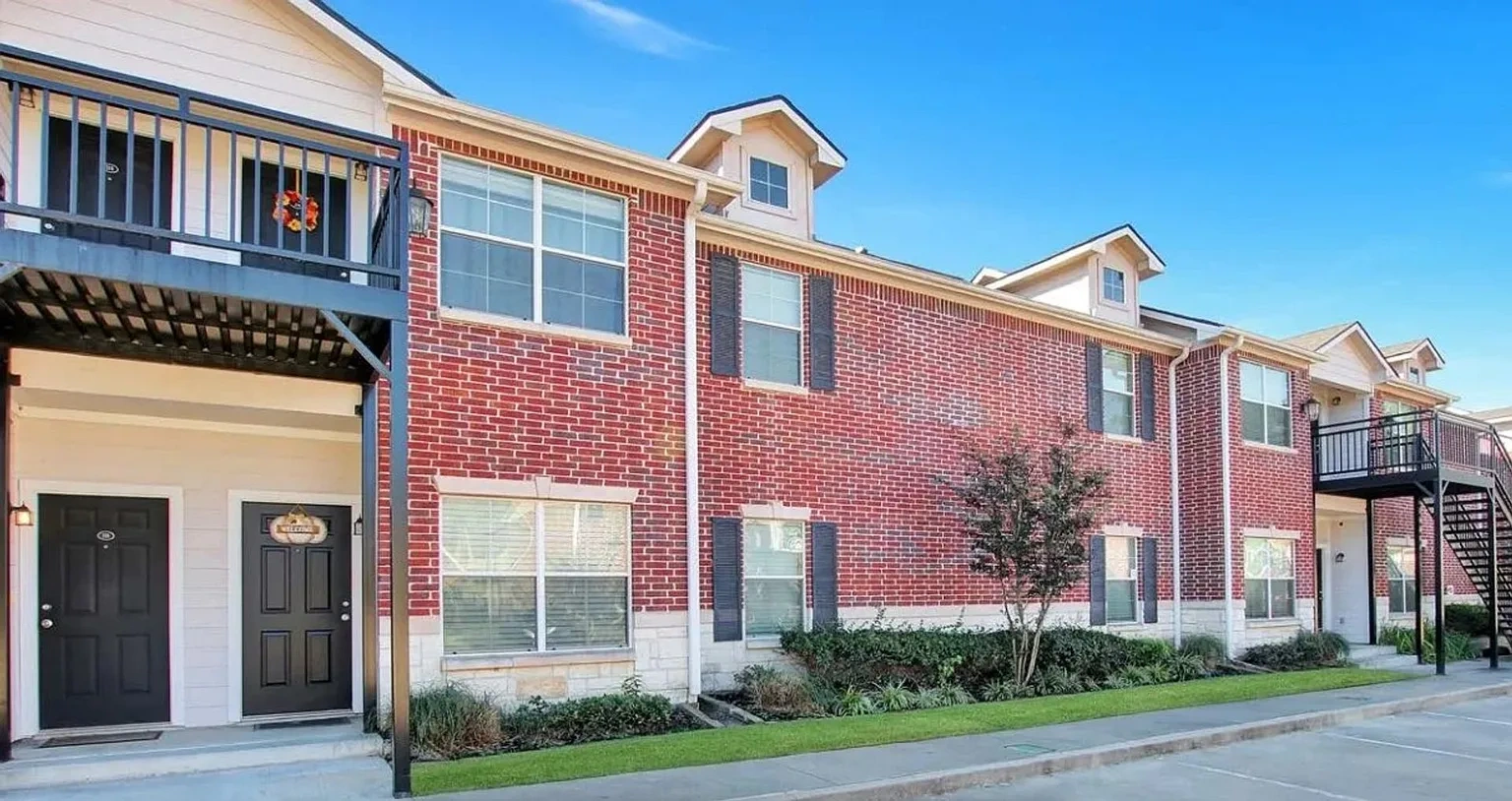 The Woods Apartments – photo 3