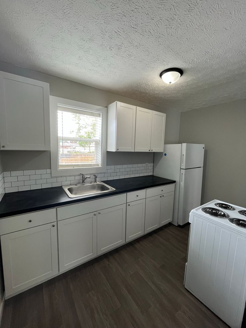 15 5th St unit 17 5th Street – photo 2