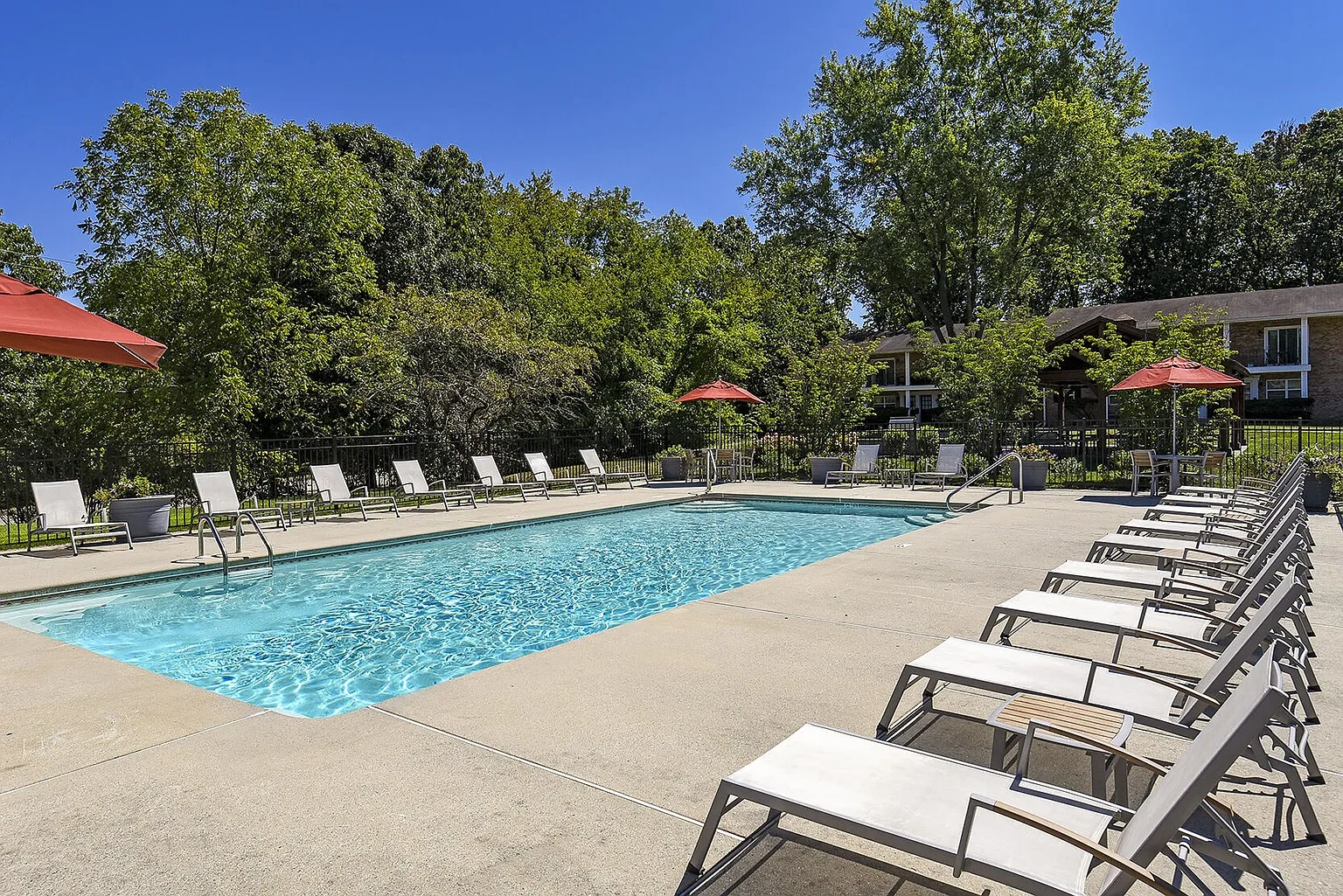 Holly Court – photo 3