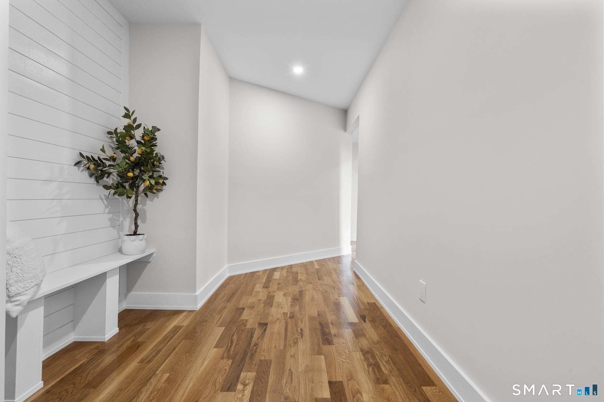 54 Plaza Ave #1 – photo 1