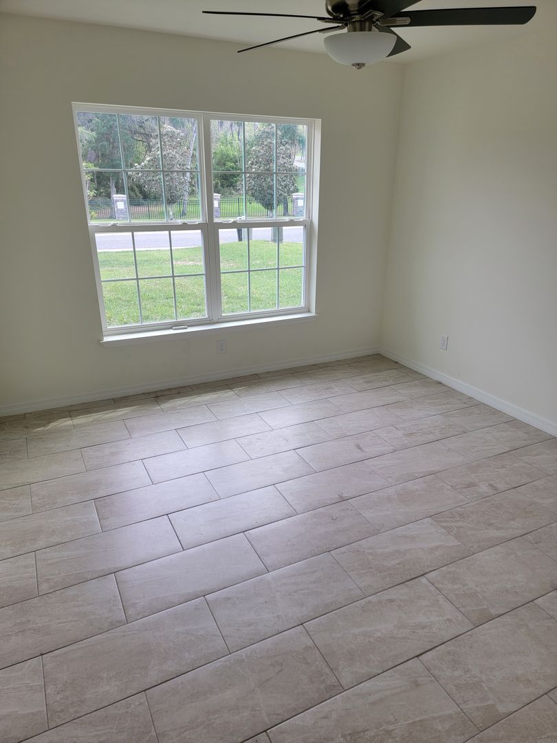 321 W Climbing Ivy Ct – photo 4