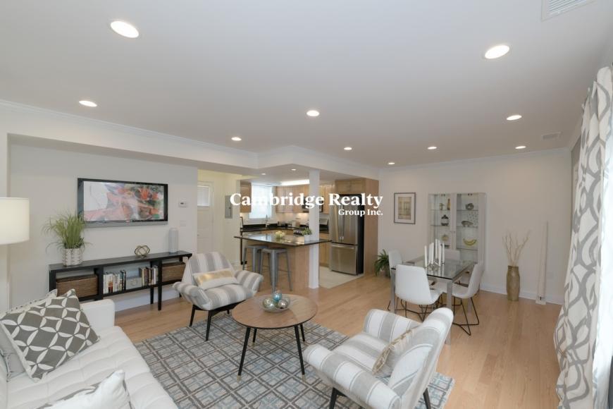 43 Sherman Rd – photo 2