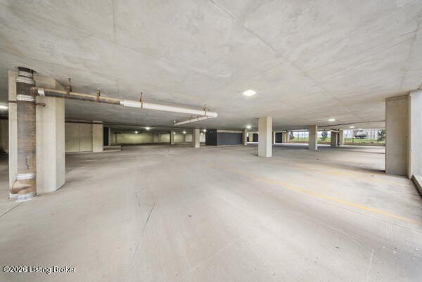 1031 Zorn Ave – photo 4