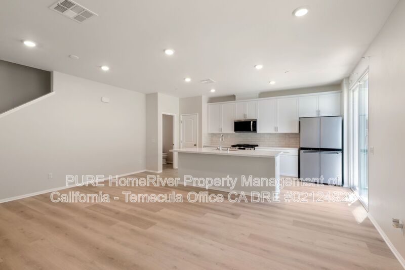 40702 Birchfield Dr – photo 3