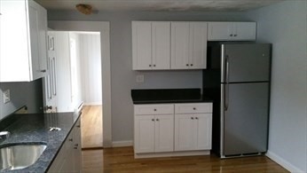 35 Spring St unit 2 – photo 1