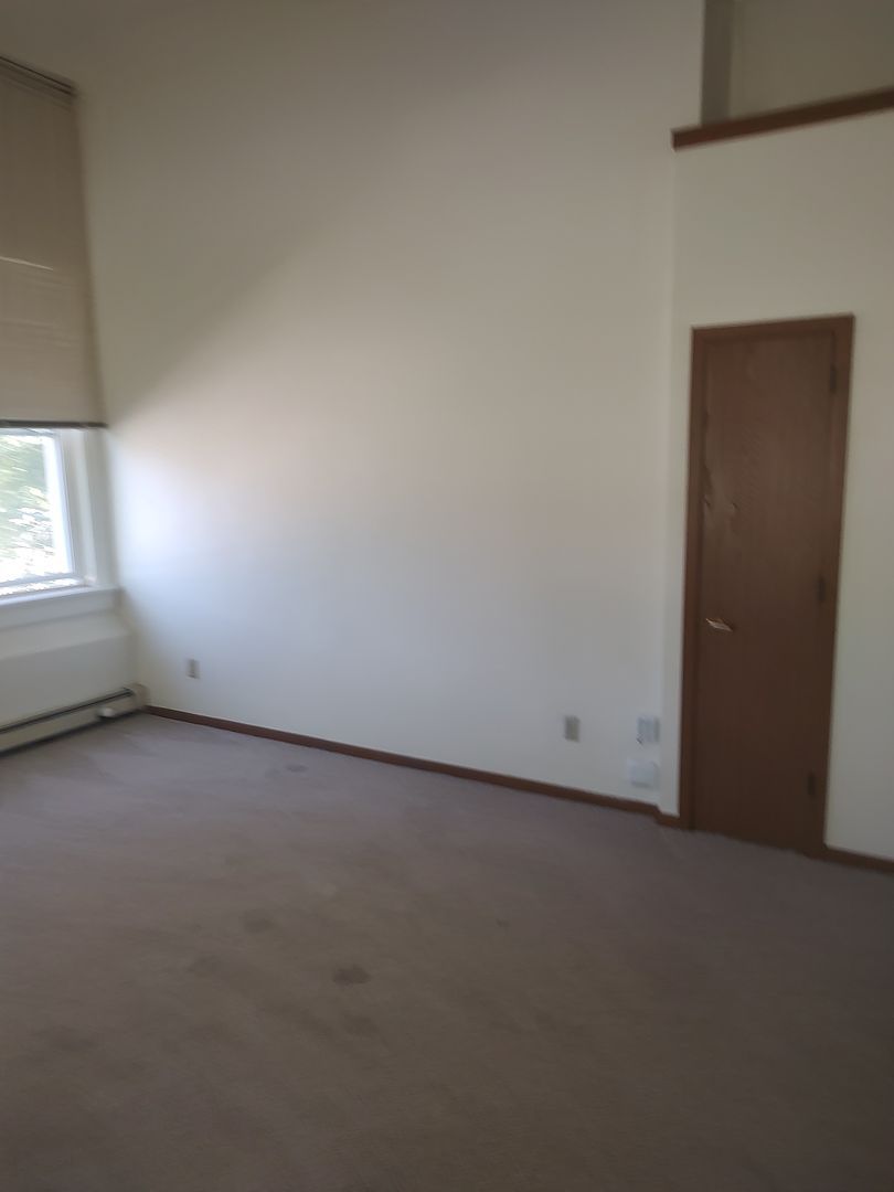 1130 Carlisle Ave unit 201 – photo 2