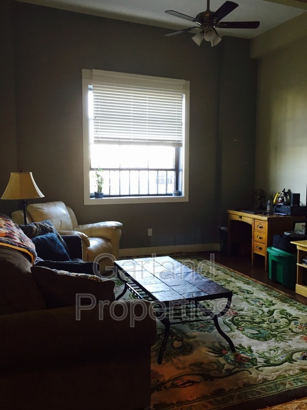 425 Campbell Ave SW unit 101 – photo 4