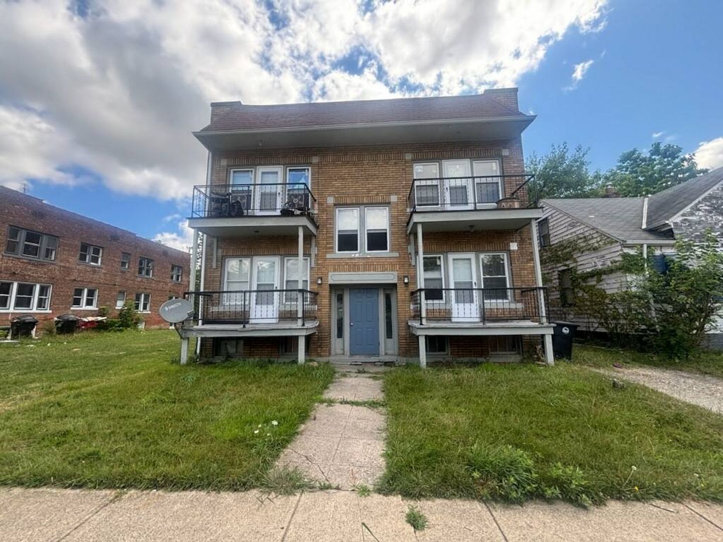 3301 E 143rd St unit unit 1 – photo 1