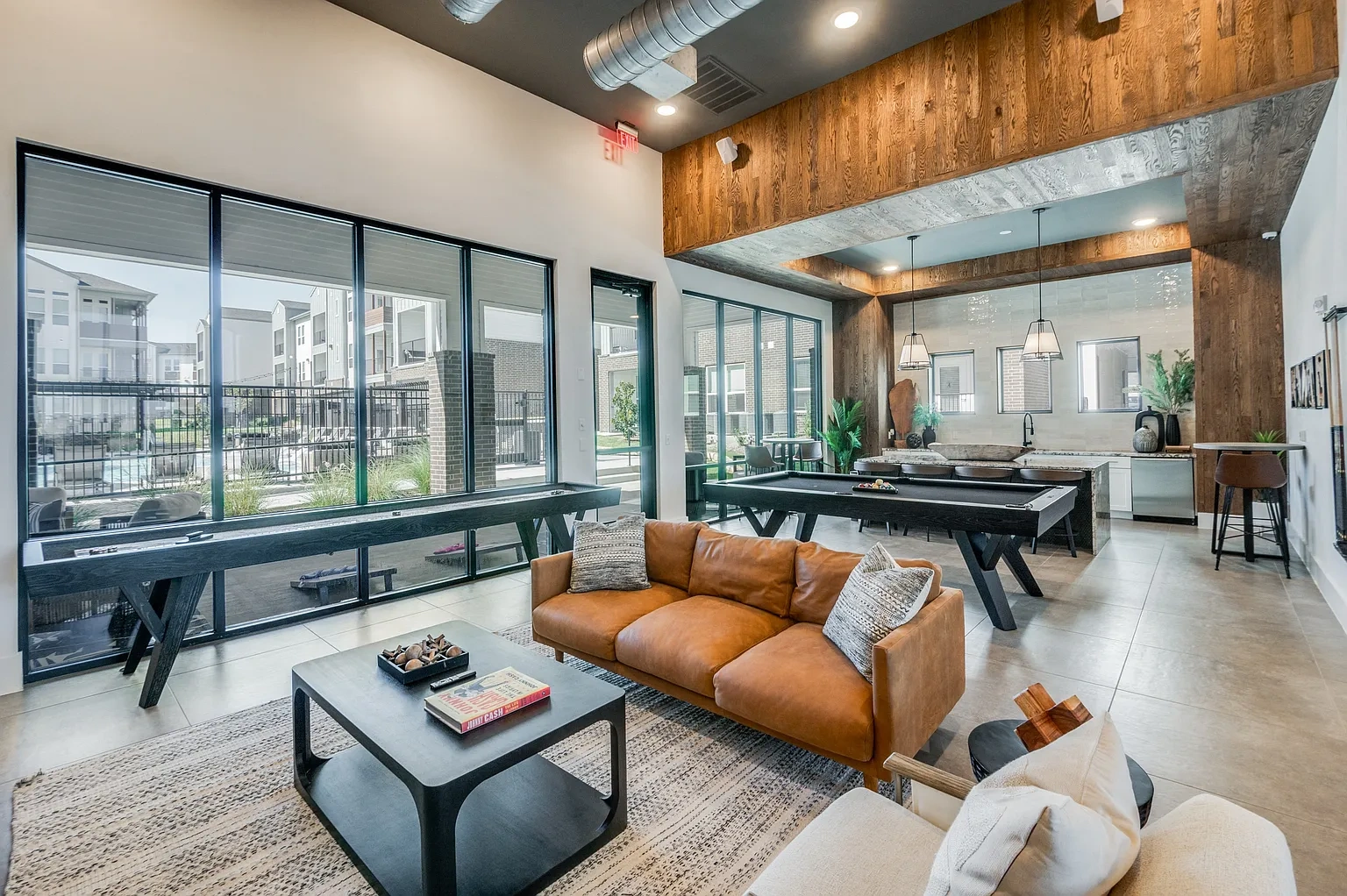 2201 Creekview – photo 2