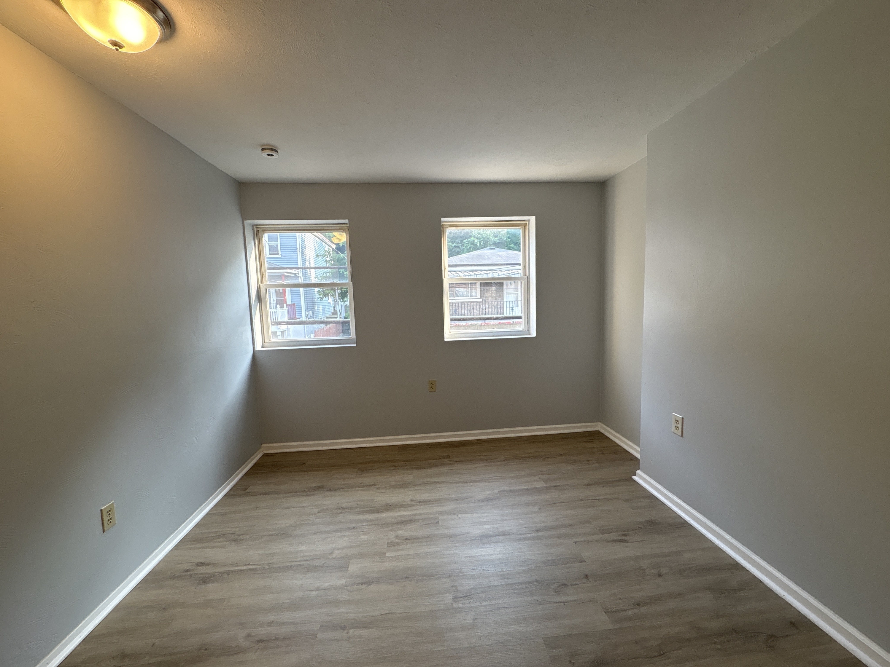 1450 Fleming Ave unit 2 – photo 4