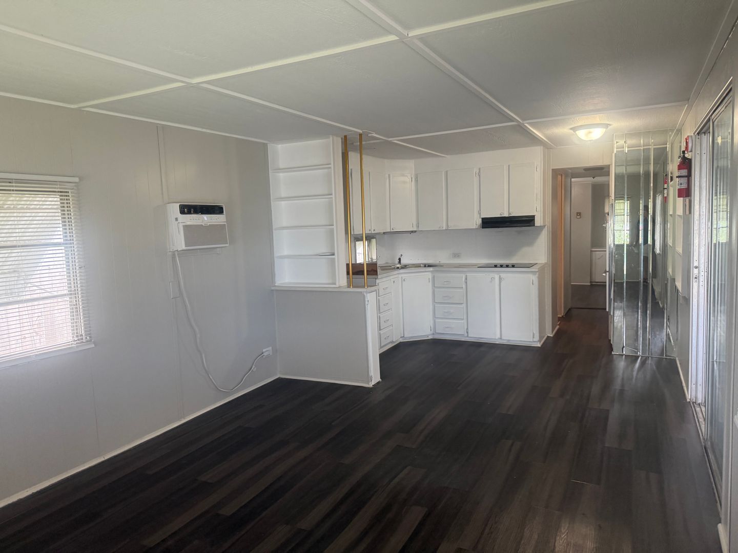 1106 50th Ave Terrace W – photo 3