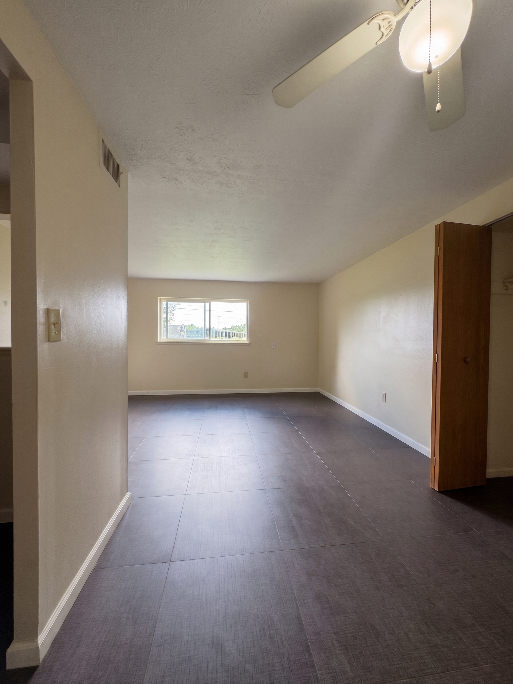 501 Southern Blvd NW unit 102 – photo 3