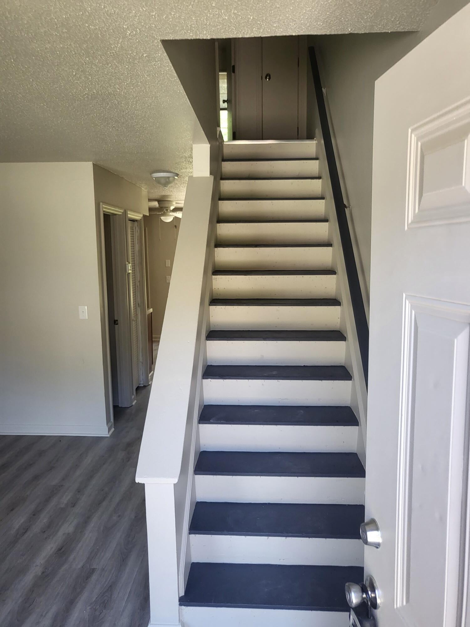 126 Langley Dr unit Apt B – photo 2