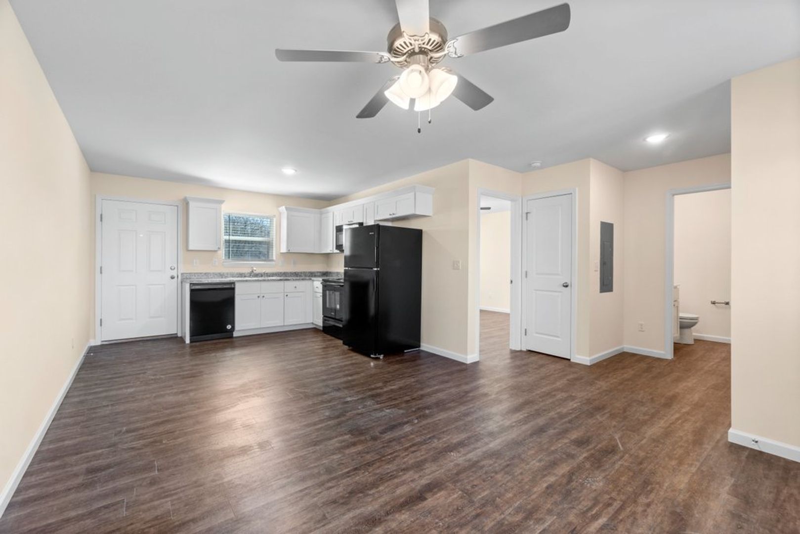 737 Highland Pt Dr unit 203 – photo 3