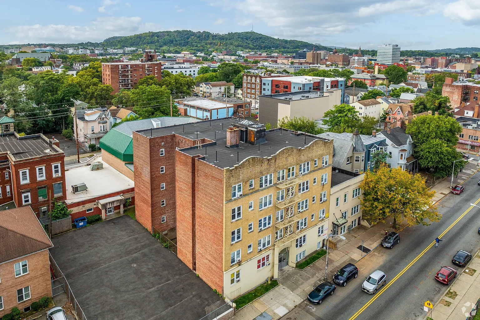 431 Broadway – photo 3