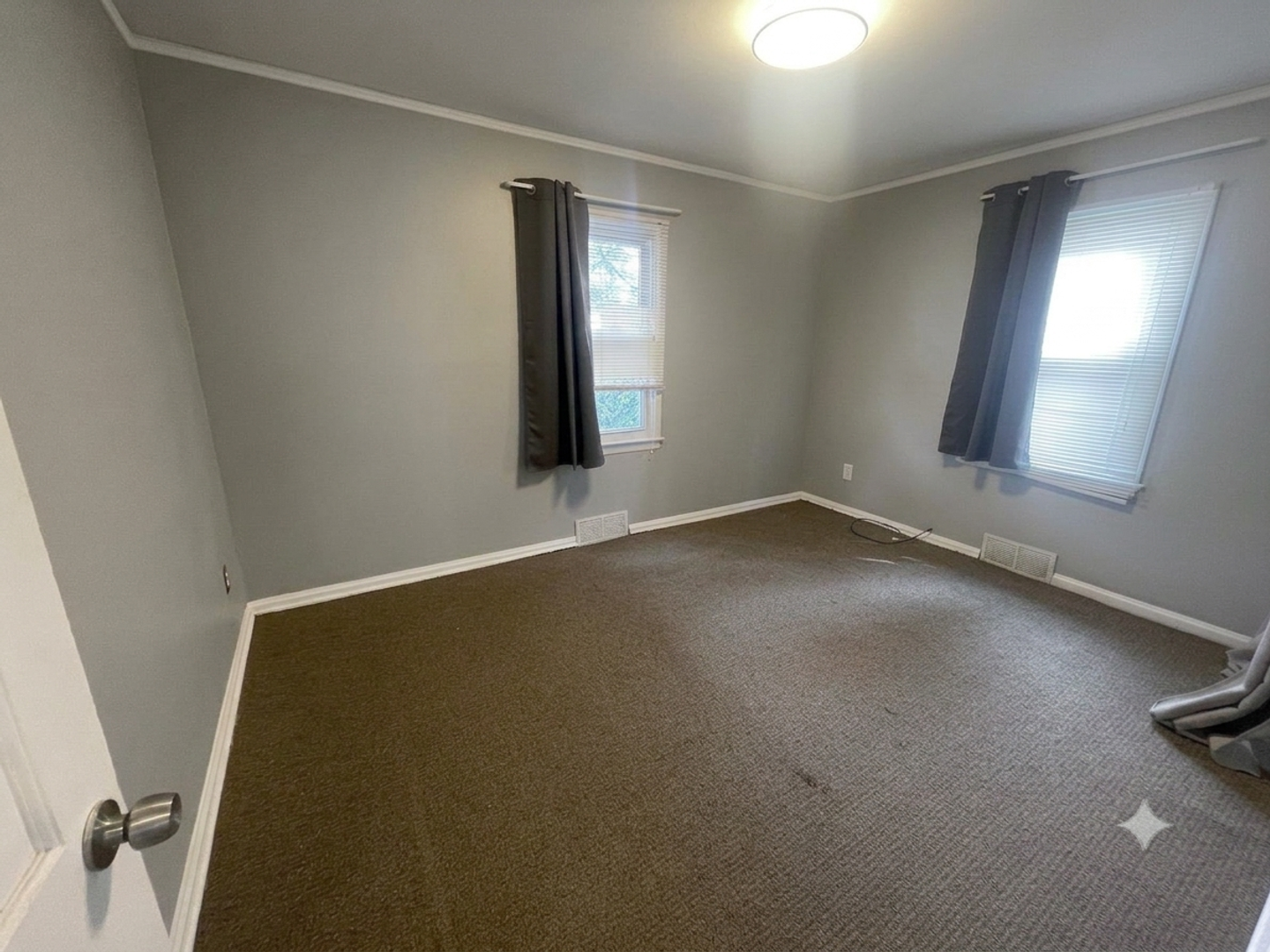 2929 Burdette St – photo 5