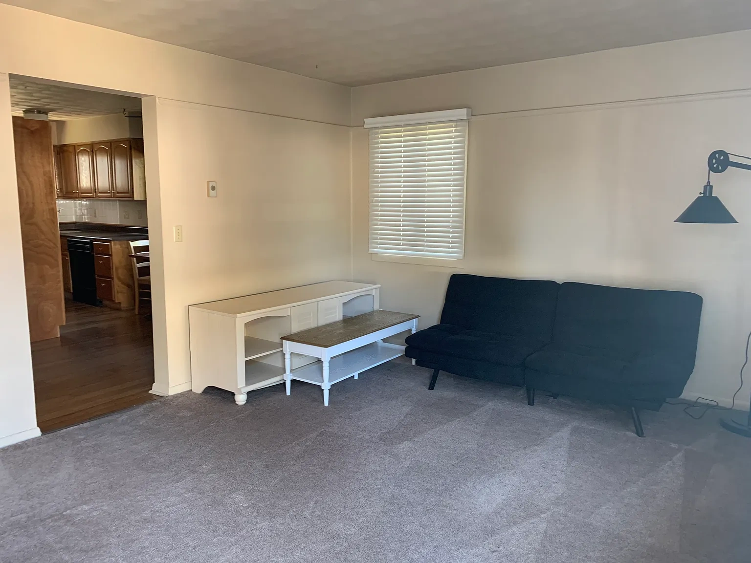 Roberts Apartments – photo 1