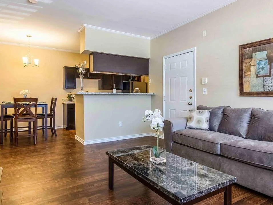 Summer Brook Apartments – photo 4