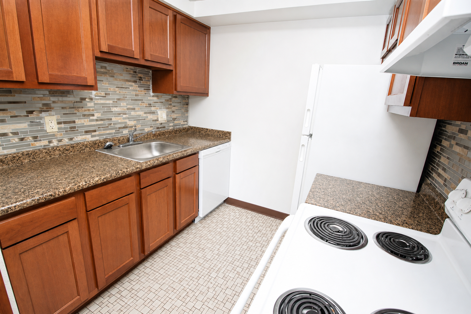504 Orchard Ave unit 202 – photo 3
