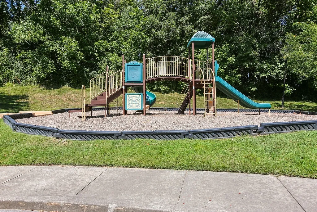 Orchard Hills Apartments – photo 5