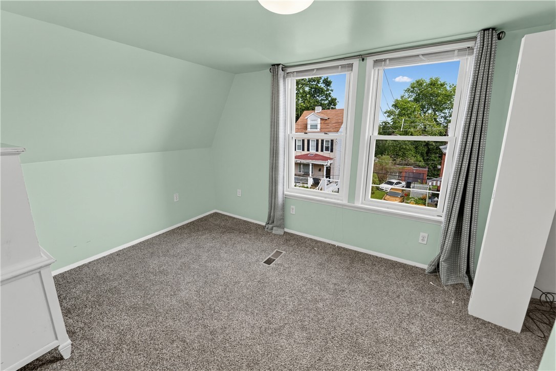 217 Martsolf Ave – photo 4