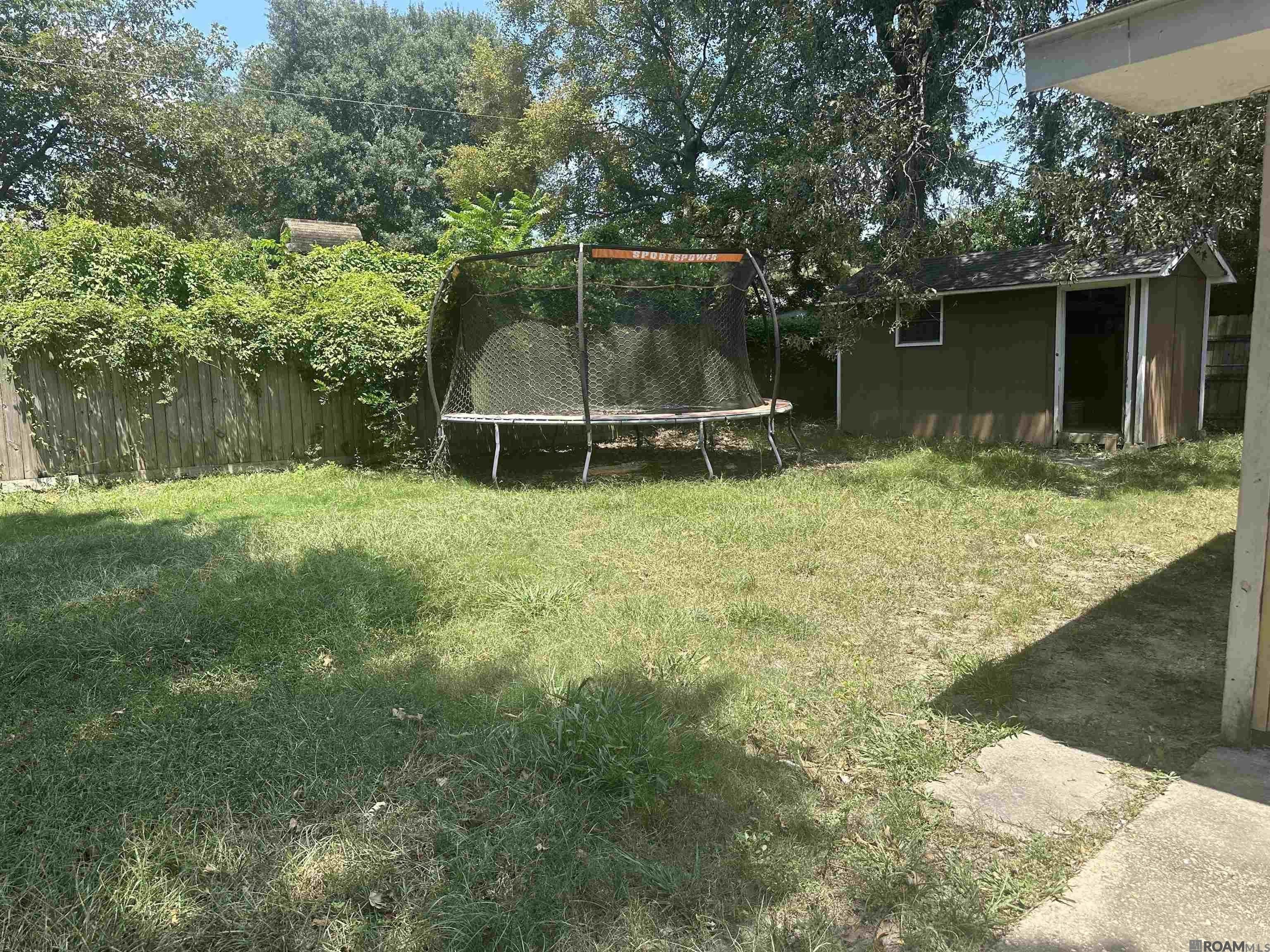 10549 Shermoor Dr – photo 3
