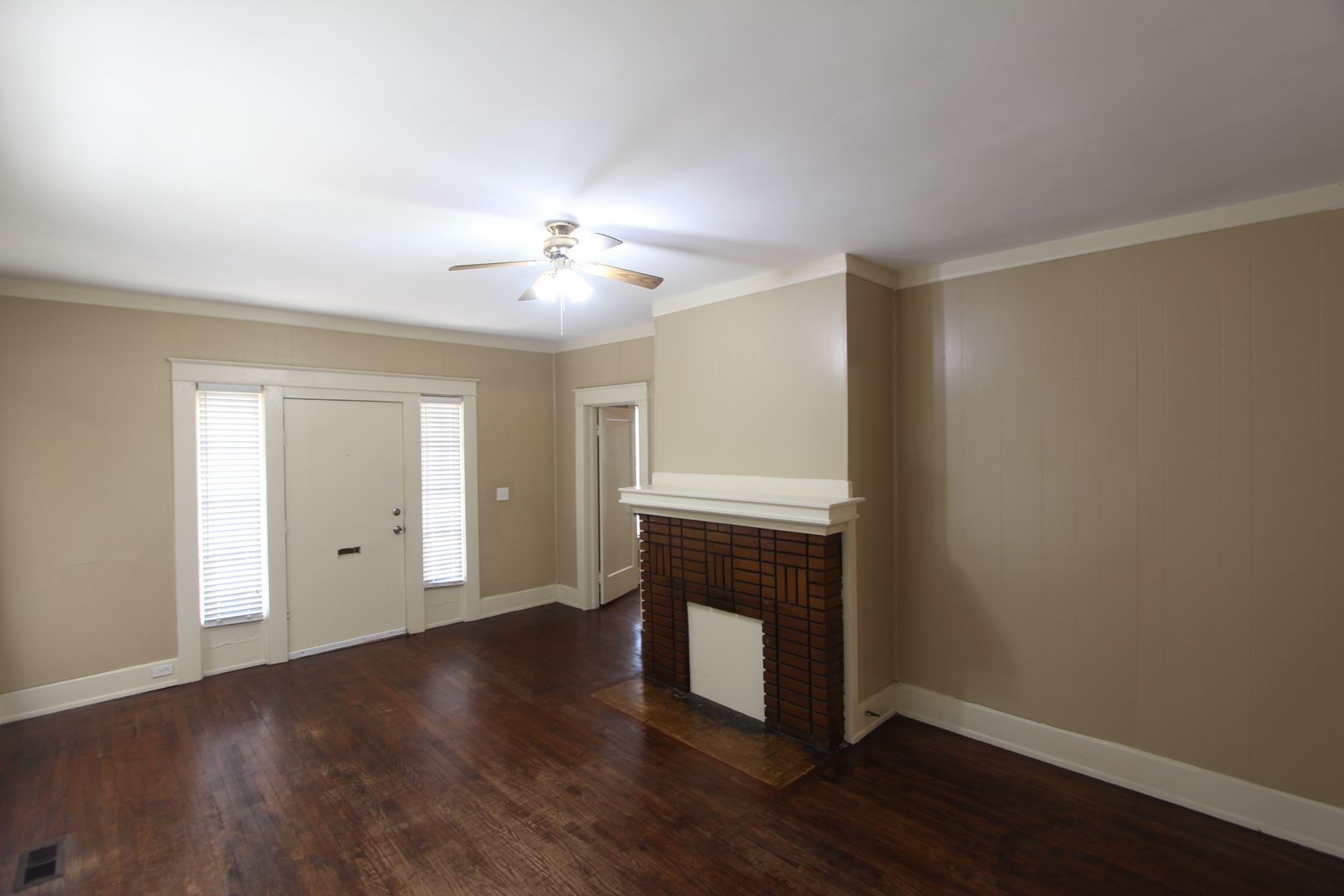 1213 16th Pl SW – photo 4