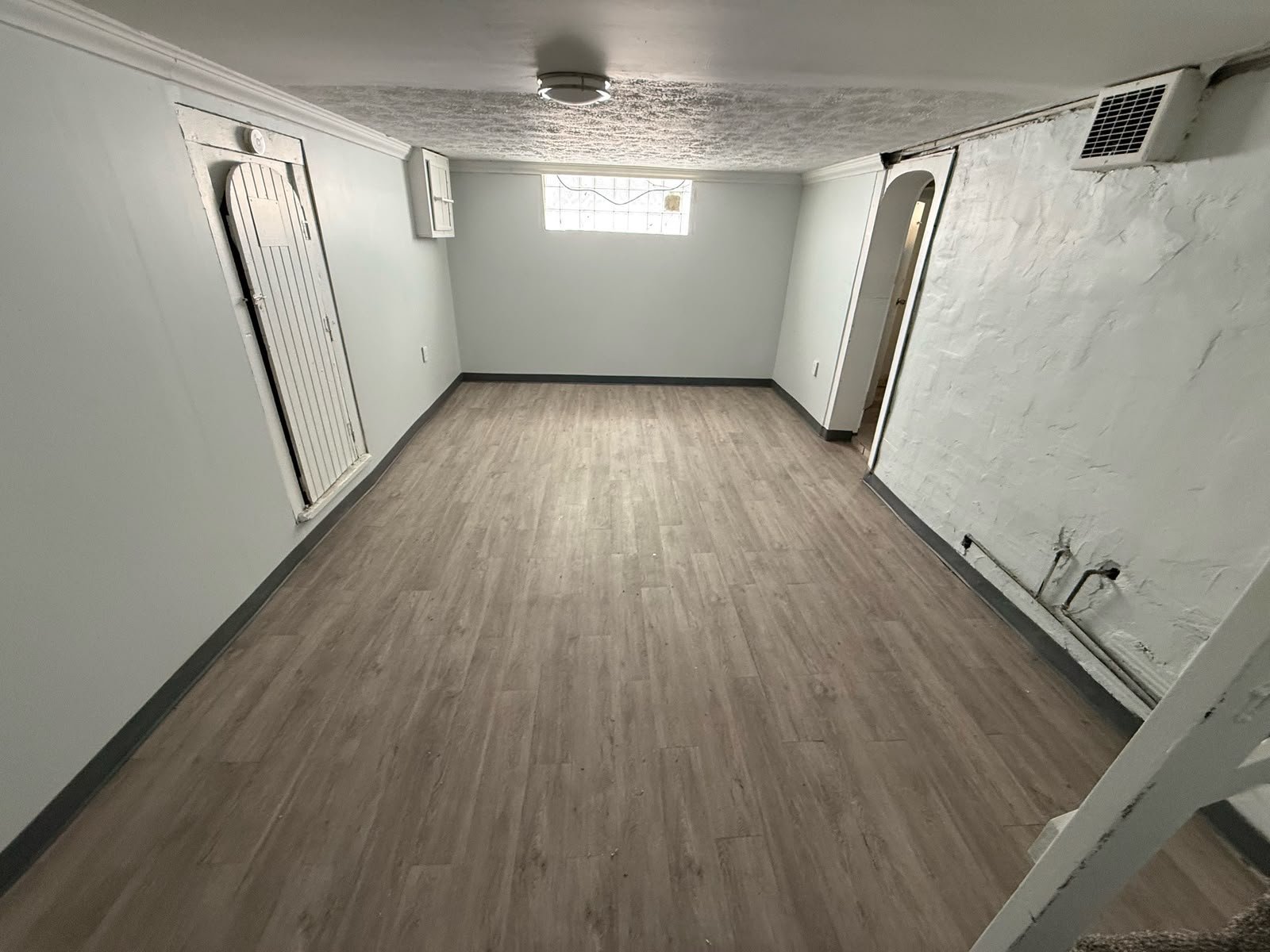 521 Columbus Ave NW unit 2 – photo 3