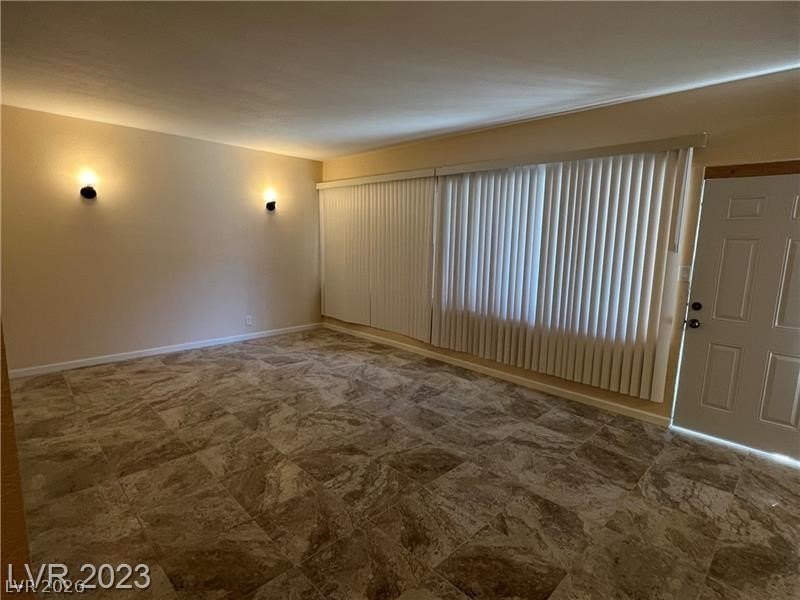 539 E St Louis Ave #206 207 – photo 4