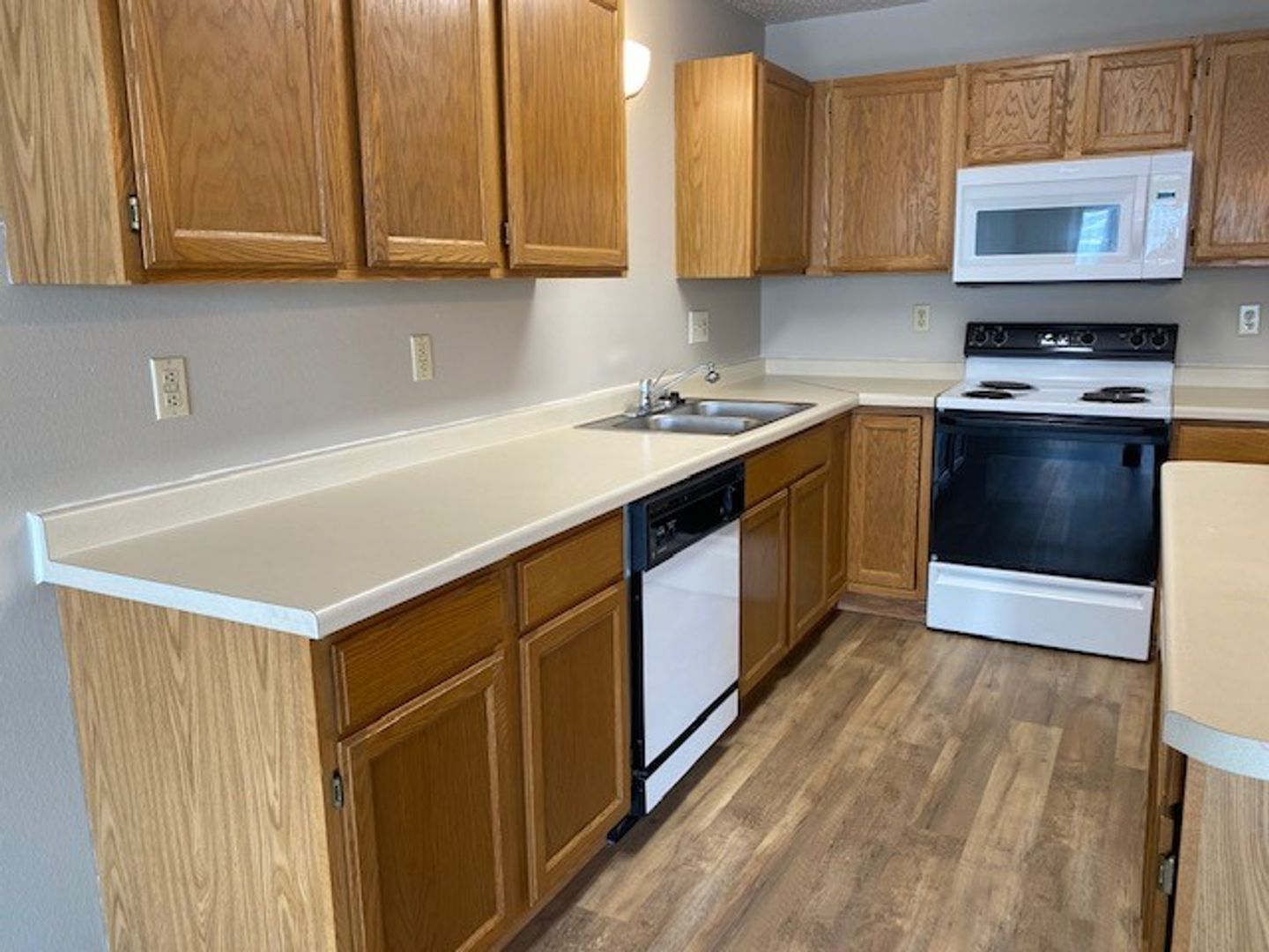 4902 16th Ave S unit 105 – photo 2