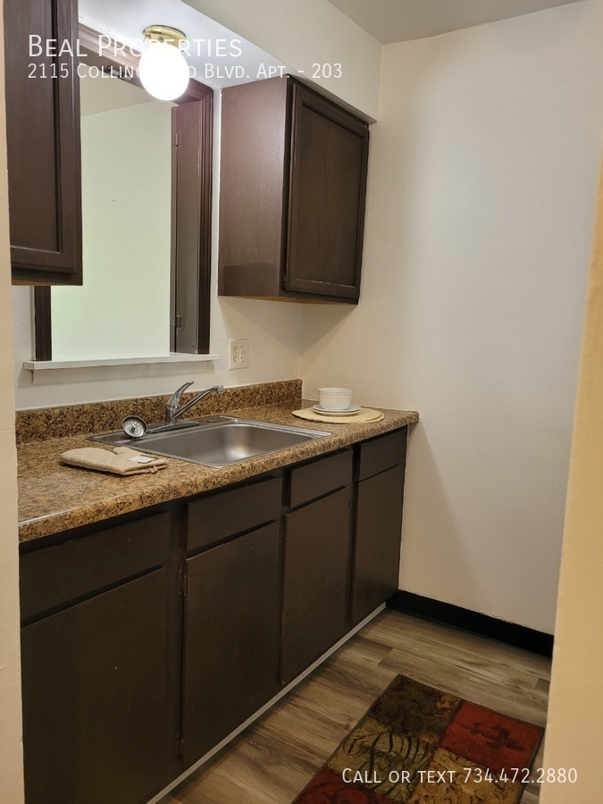2115 Collingwood Blvd – photo 3