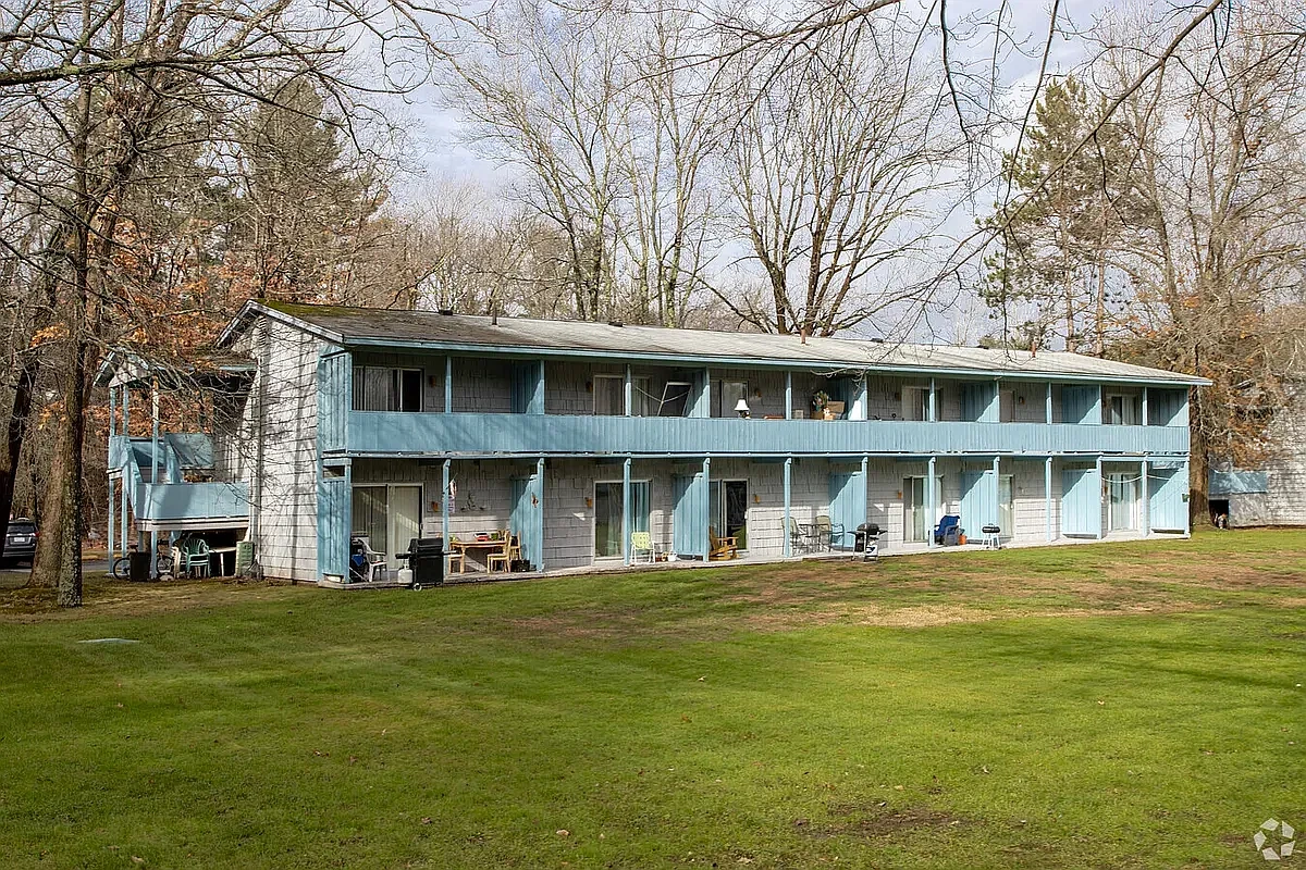 Parker Street Apartments – photo 4