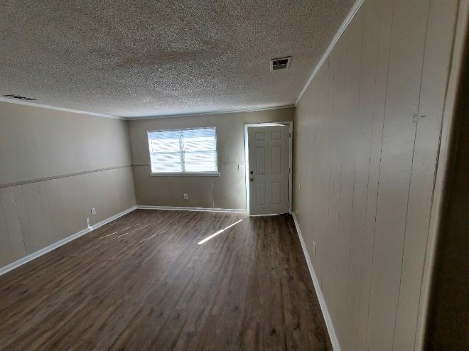 115 Christa Dr – photo 2