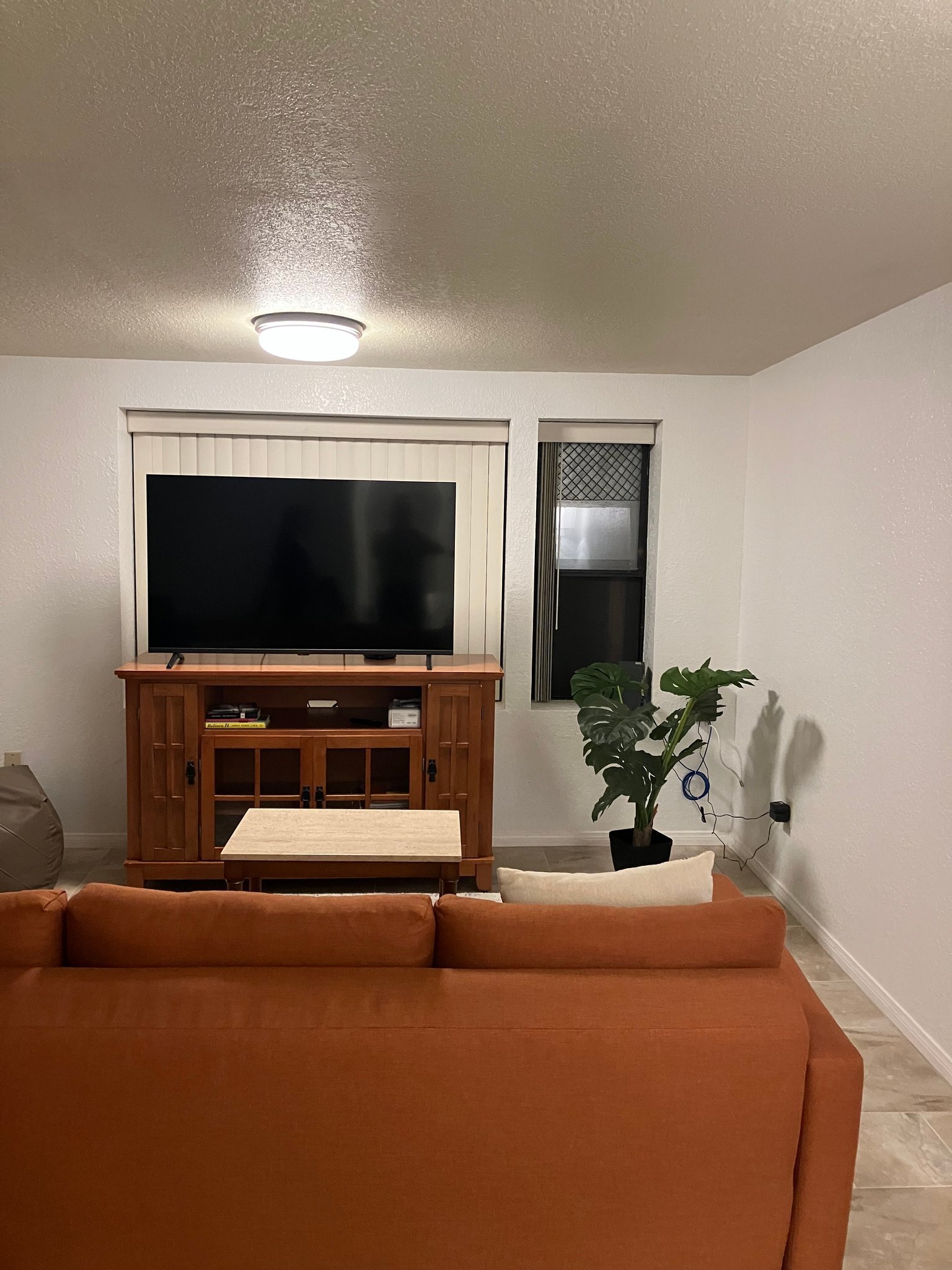 21 B Del Mar Ave unit B – photo 1