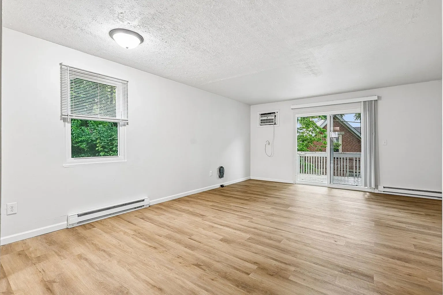 Aurora Apartments – photo 3