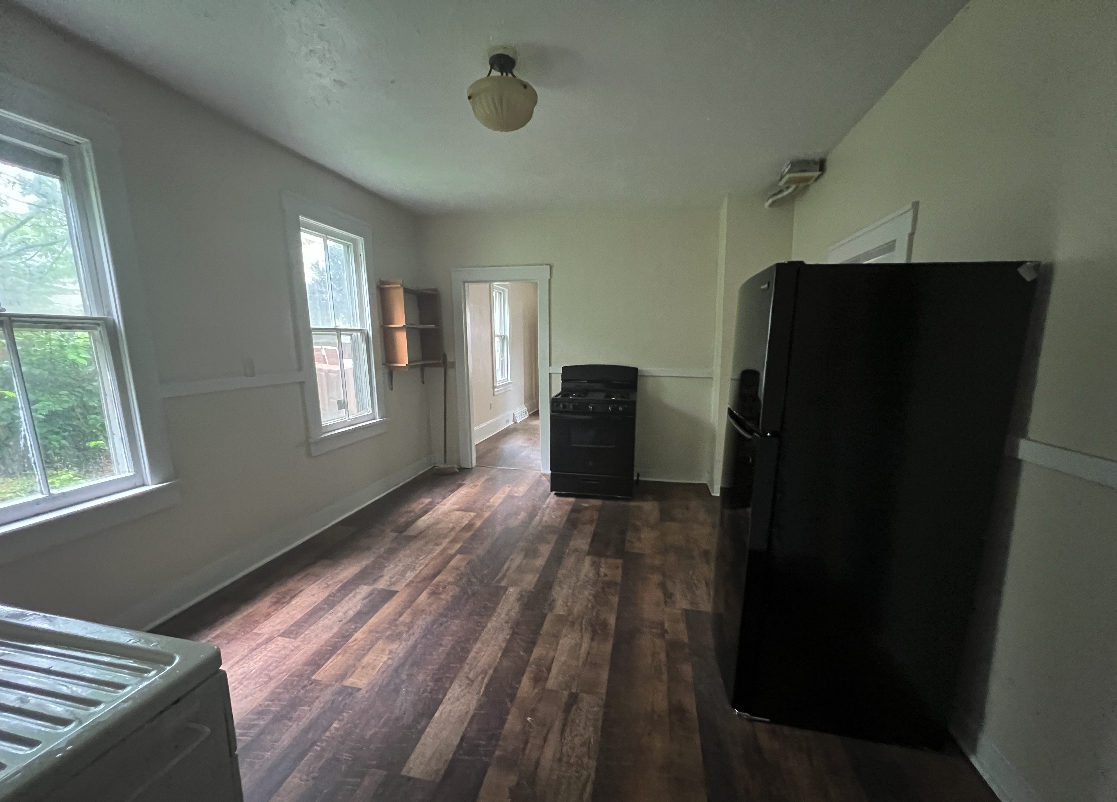 3656 E 63rd St unit 5 – photo 2