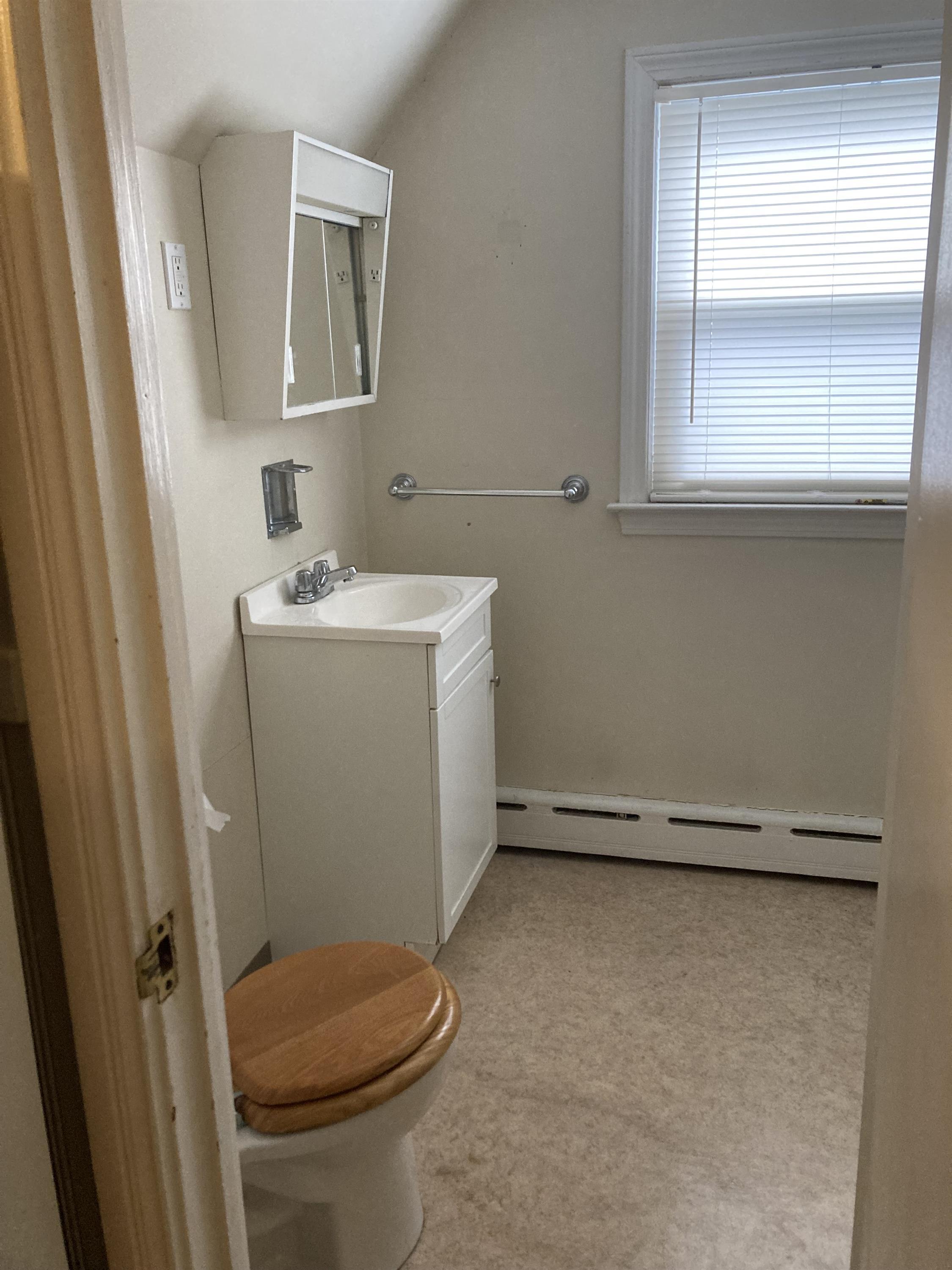 89 Willow St unit 3 – photo 2
