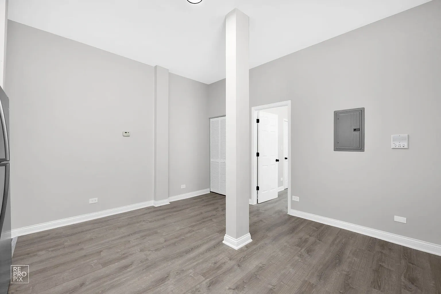 801 E Drexel Square – photo 5