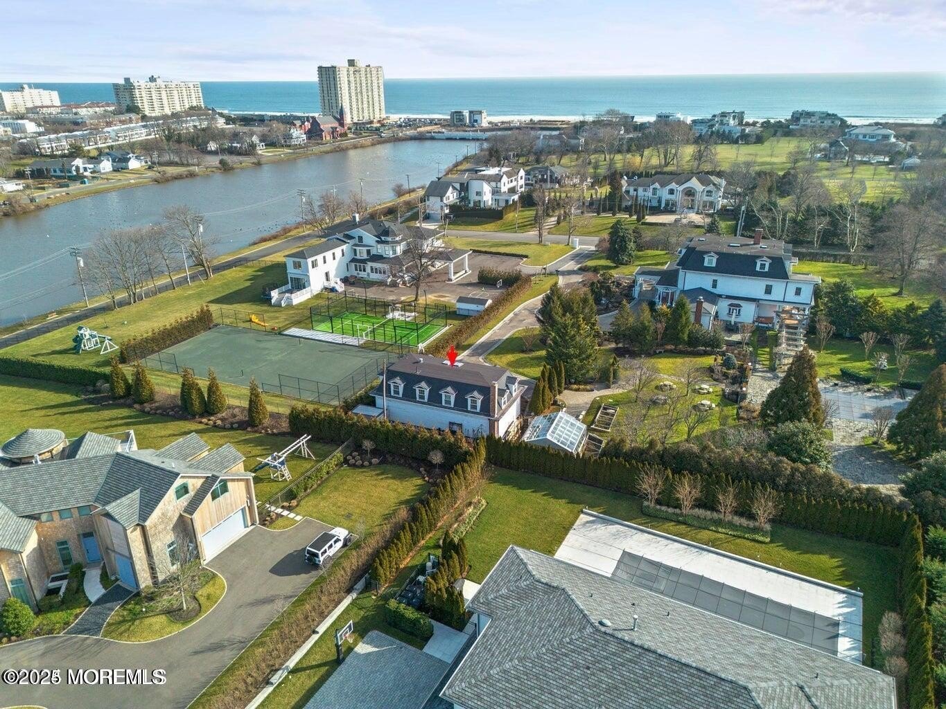 892 Elberon Ave #STUDIO – photo 4