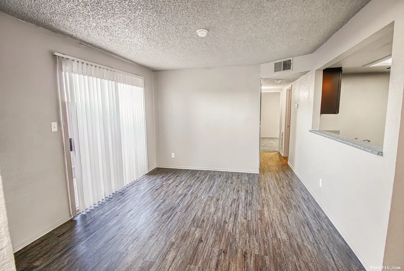 Air Conditioned Apartments in Bullard – photo 5
