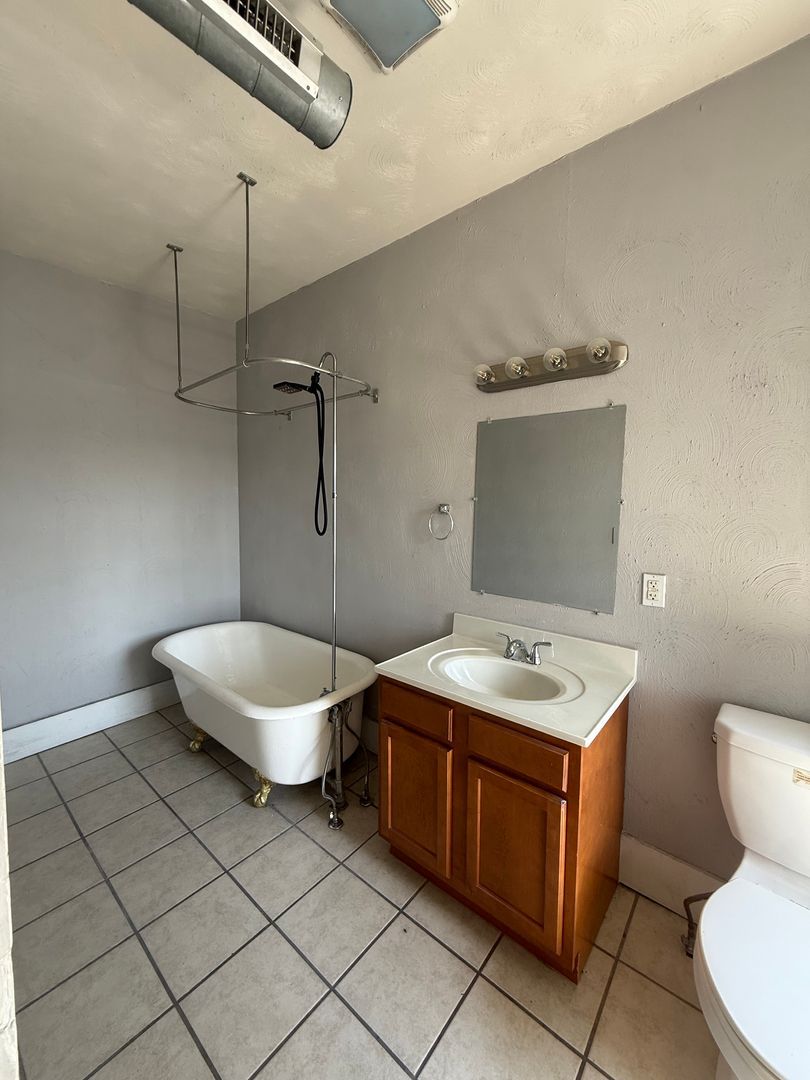 1608 Lowrie St unit #3 – photo 5
