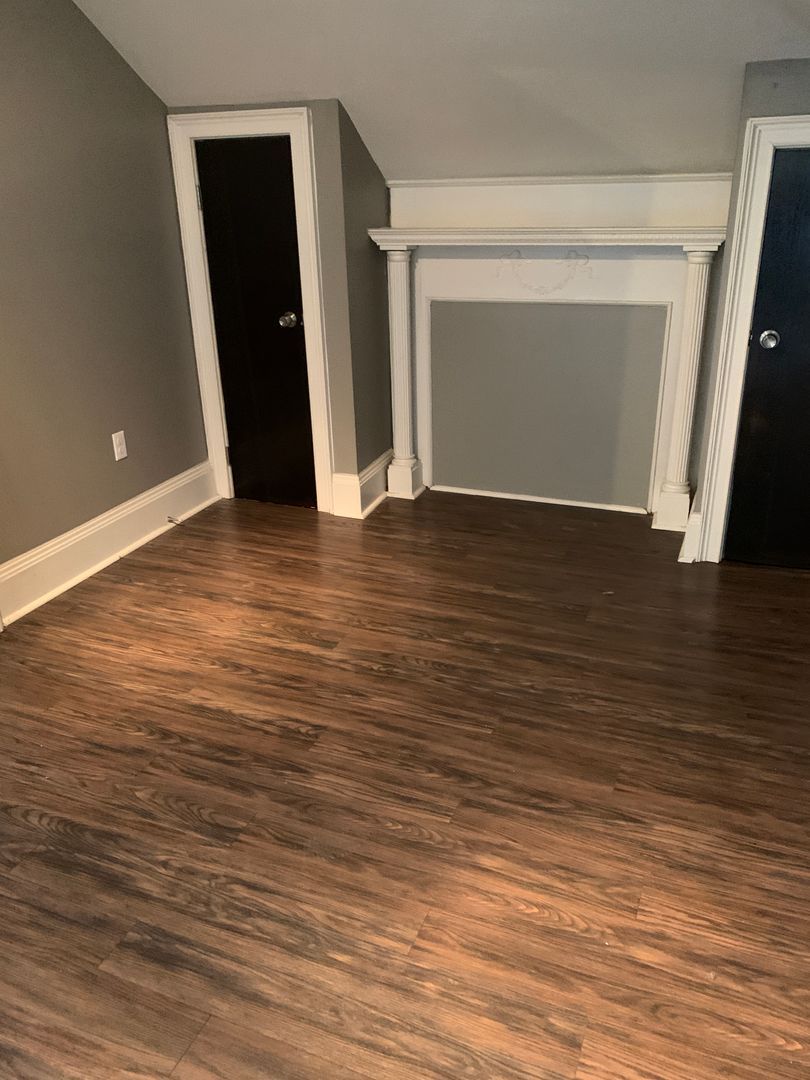 302 S Negley Ave unit 5 – photo 4