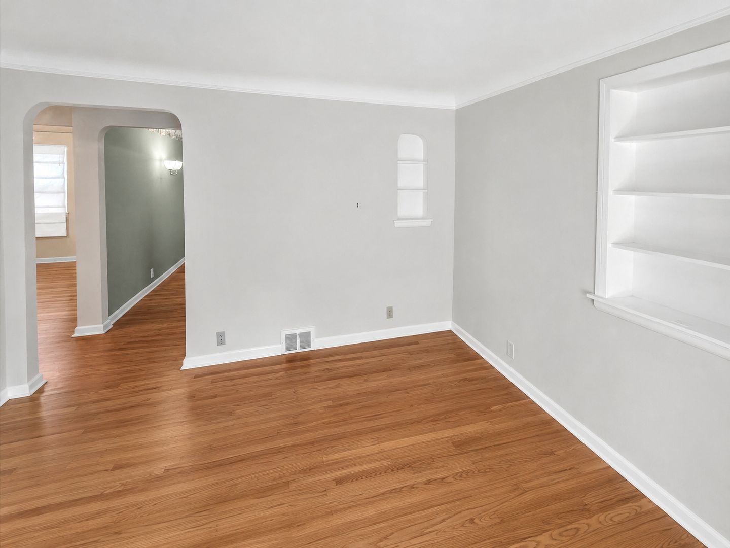 24550 Puritan Ave unit Unit A – photo 3