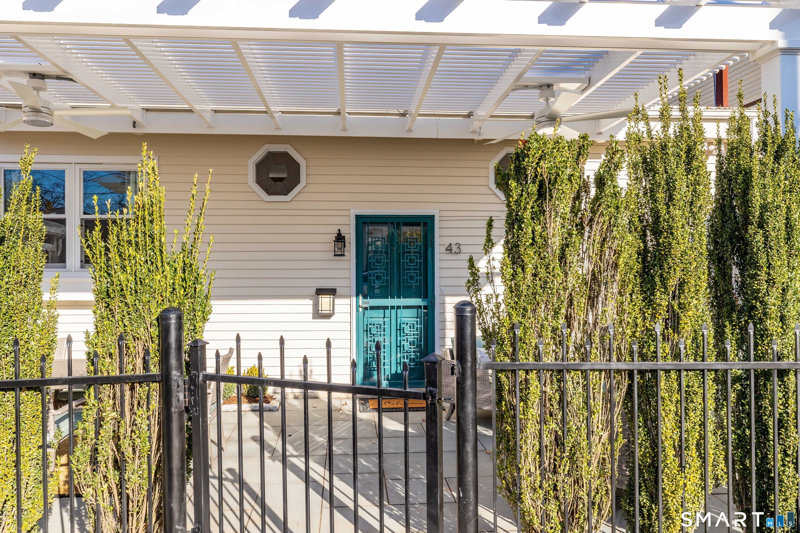 43 Woodland St – photo 5